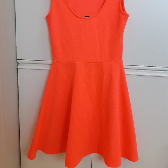 H&M Hot Pink Mini Dress Size 4 - Picture 2 of 6